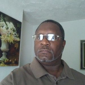 Meet your Posher, Leon